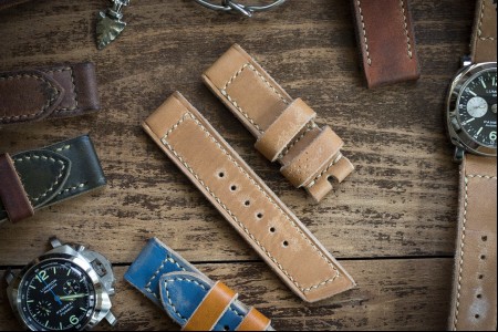 Distressed Handmade 24/24mm Light Chestnut Brown Leather Watch Strap With Beige Stitching