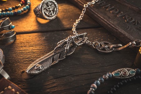 Razele - Stainless Steel Men's Necklace With Antiqued Eagle Feather Pendant