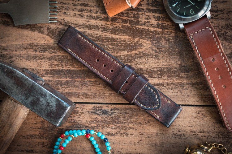 Antiqued Handmade 24/24mm Dark Brown Leather Strap With Contrast Stitching 124/85mm from STRAPSANDBRACELETS