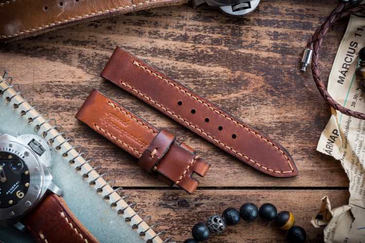 Antiqued Handmade 20/20mm Veg Tan Reddish Brown Leather Strap 125/80mm with Contrast Stitching from STRAPSANDBRACELETS