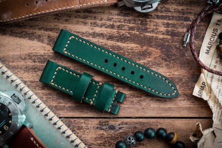 Antiqued Handmade 22/22mm Veg Tan Joker Green Leather Strap 125/80mm with Contrast Stitching