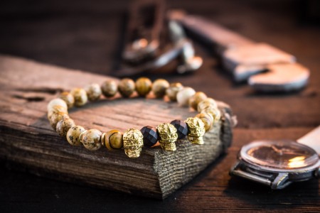 Kylan - 8mm - Jasper Stone And Faceted Onyx Beads with Gold Skulls Stretchy Bracelet
