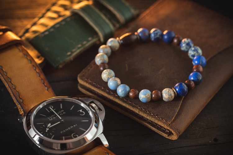 David - 8mm - Light & Deep Blue Regalite Beaded Stretchy Bracelet with Wooden Beads from STRAPSANDBRACELETS