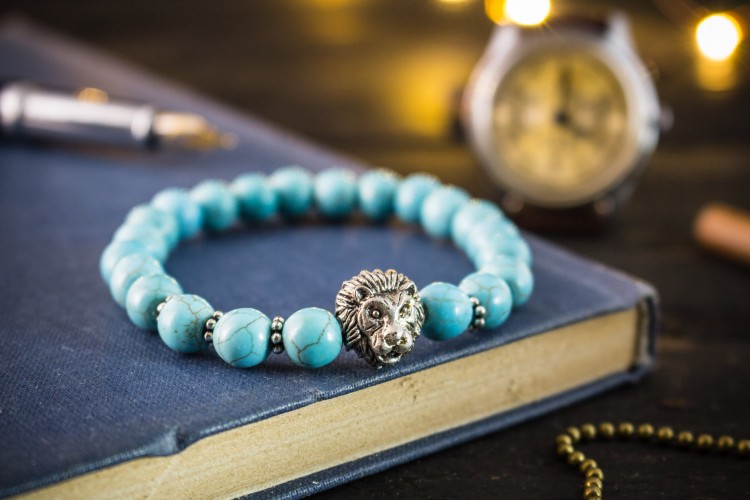 Saif - 8mm - Turquoise Beaded Stretchy Bracelet with Silver Lion from STRAPSANDBRACELETS