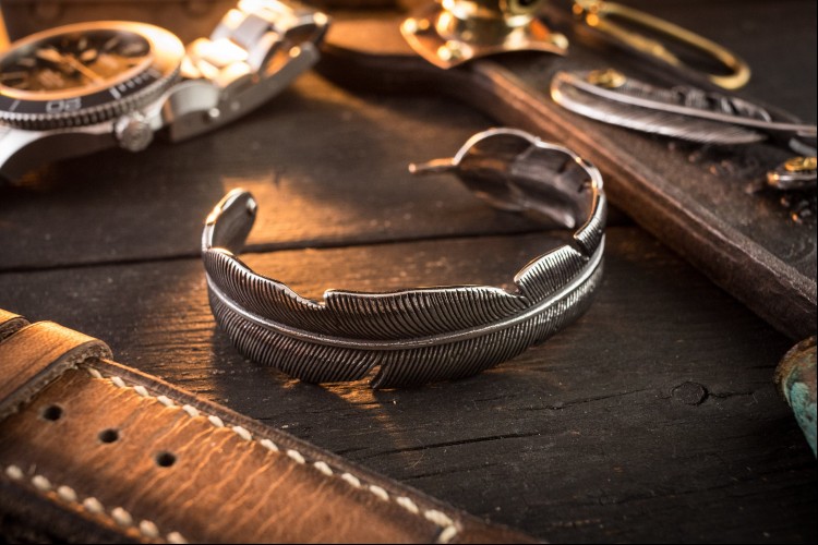 Ozan - Eagle Feather Shape Stainless Steel Cuff Bangle from STRAPSANDBRACELETS