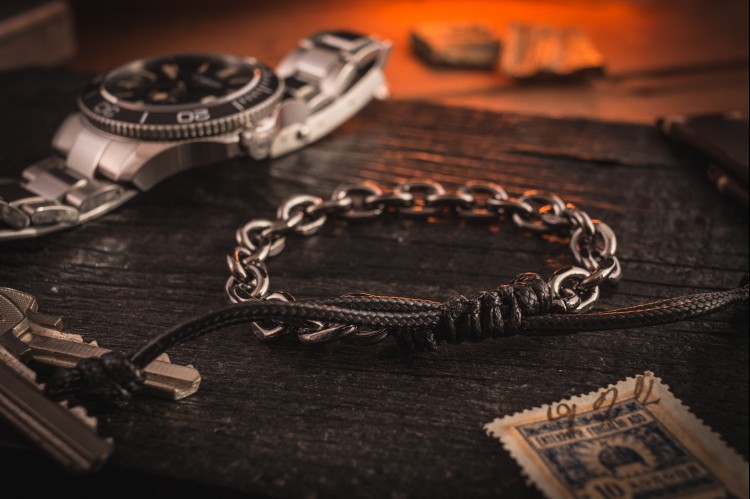 Brythjar - Gunmetal Gray Chain Macrame Men's Bracelet from STRAPSANDBRACELETS