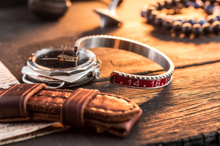 Pepsi GMT Red & Blue Submariner Bezel Stainless Steel Bangle Men's Bracelet from STRAPSANDBRACELETS