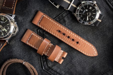 Antiqued Handmade 24/22mm Veg Tan Light Saddle Brown Leather Strap 125/80mm With Contrast Beige Stitching