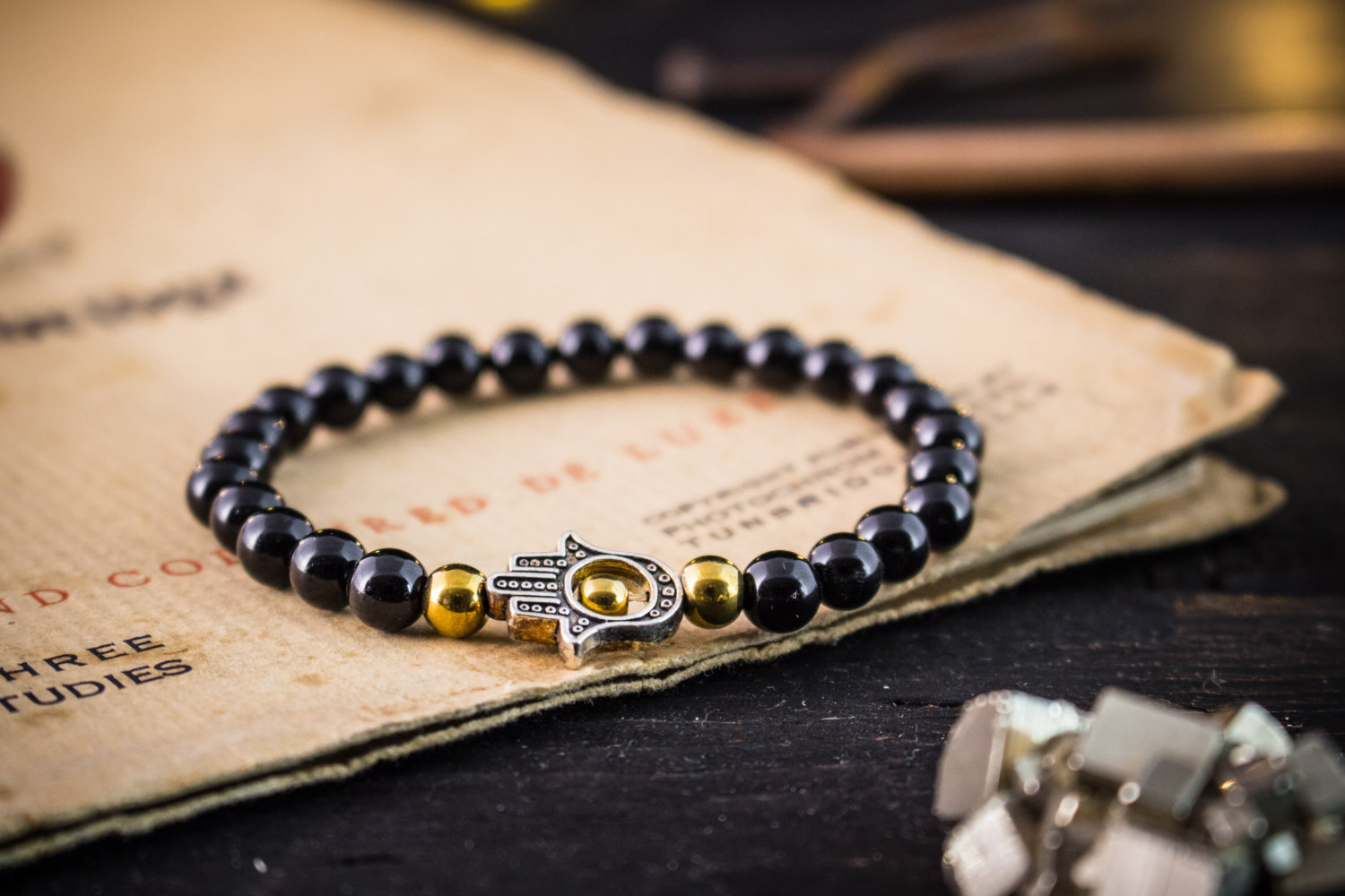 The Hamsa Hand Tiger eye Duo Leather Stack – Bralux