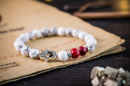 Moncef - 8mm - White Howlite And Faceted Red Imitation Coral Beaded Stretchy Bracelet with Silver Hamsa Hand