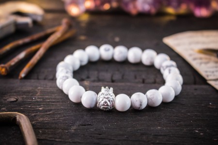 Eshaan - 8mm - White Howlite Beaded Bracelet with 925 Sterling Silver Lion With Crown
