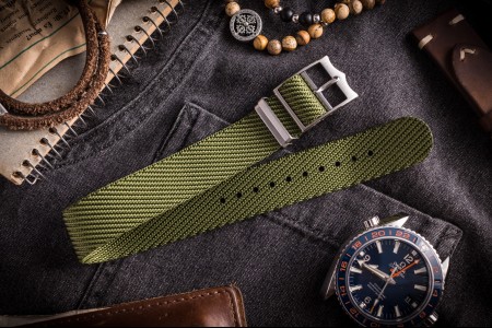 Army Green Adjustable Single Pass Slip Through Watch Strap (20 & 22mm)
