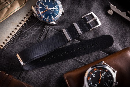 Black Premium Seat Belt Slip Through Nato Watch Strap (20 & 22mm)