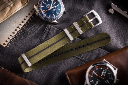 Green and Black Premium Seat Belt Slip Through Nato Watch Strap (20 & 22mm)