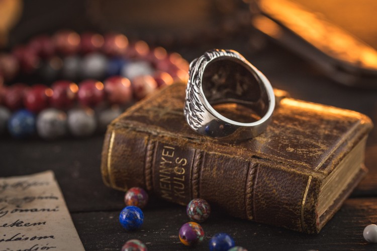 Lawe - Antiqued Stainless Steel Lion Head Men's Signet Ring from STRAPSANDBRACELETS