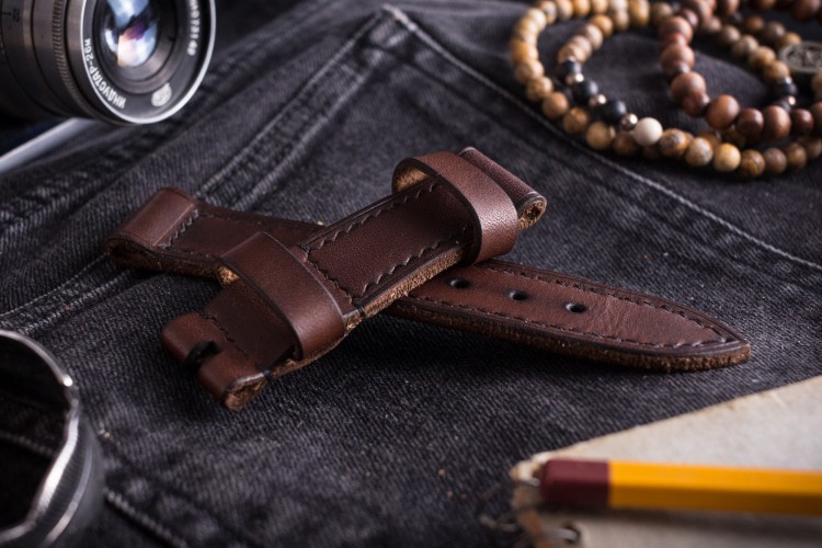 Antiqued Handmade 22/22mm Veg Tan Dark Brown Leather Strap 125/75mm with Black Stitching from STRAPSANDBRACELETS