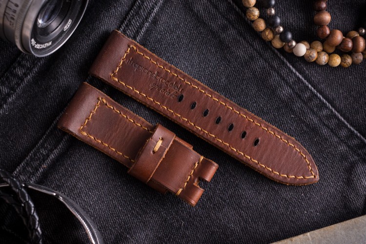 Antiqued Handmade 24/22mm Veg Tan Brown Leather Strap 120/75mm with Contrast Stitching from STRAPSANDBRACELETS