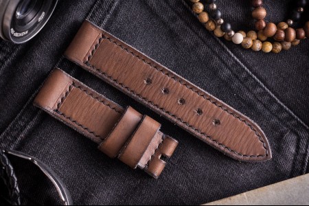 MV003 Antiqued Handmade Vintage Brown Leather Strap With Black Stitching
