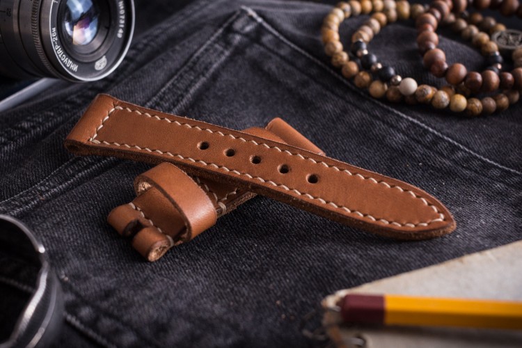 Handmade 22/18mm Veg Tan Light Brown Leather Strap 125/75mm With Contrast Beige Stitching from STRAPSANDBRACELETS
