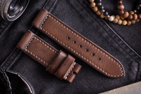 MV001 Antiqued Handmade Vintage Brown Leather Strap With Beige Stitching