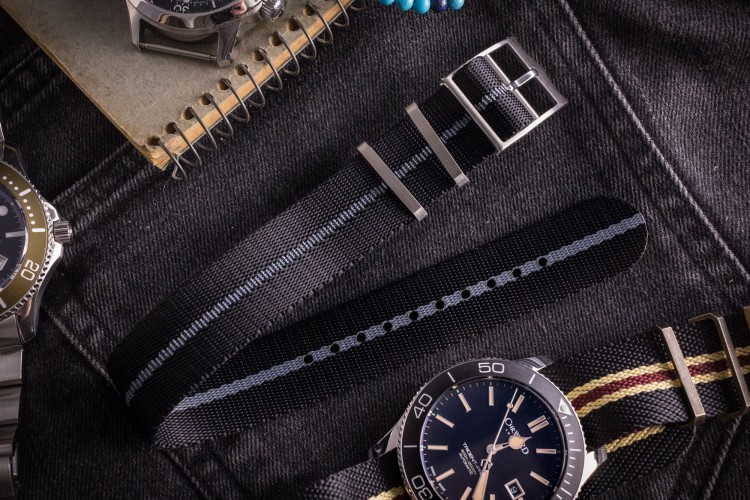 Black Adjustable Single Pass Slip Through Watch Strap with Embossed Grey Stripe (20 & 22mm) from STRAPSANDBRACELETS