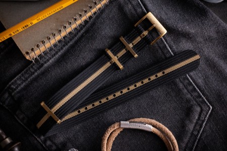 Bronze Hardware - Black & Beige Ribbed Premium Slip Through Nato Watch Strap (20 & 22mm) 