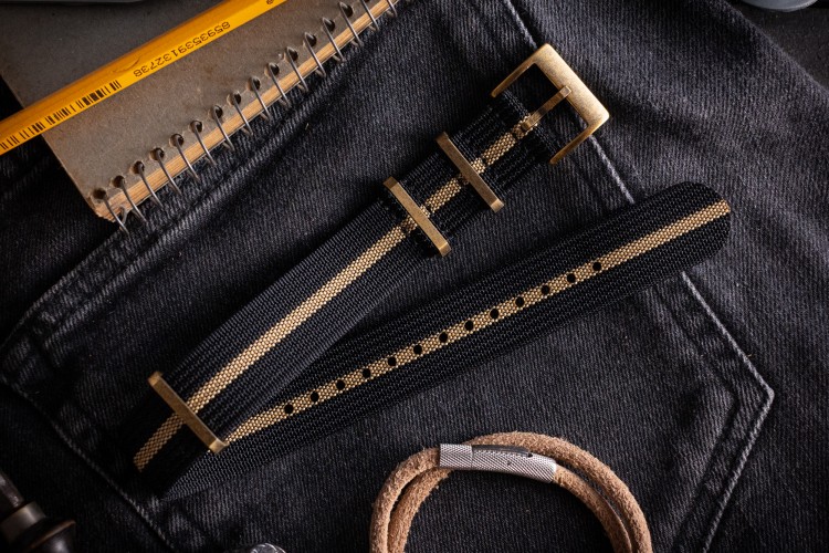 Bronze Hardware - Black & Beige Ribbed Premium Slip Through Nato Watch Strap (20 & 22mm) from STRAPSANDBRACELETS