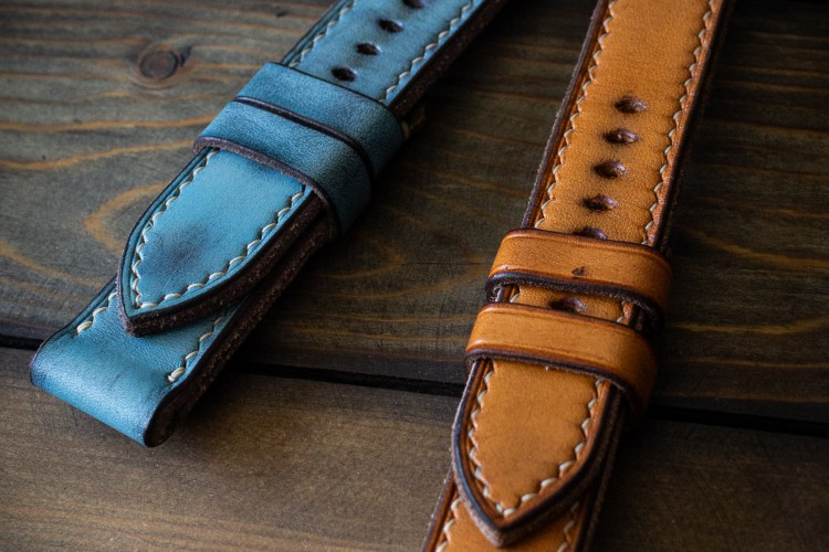 MV033 Vintage Honey Leather Strap With Beige Stitching