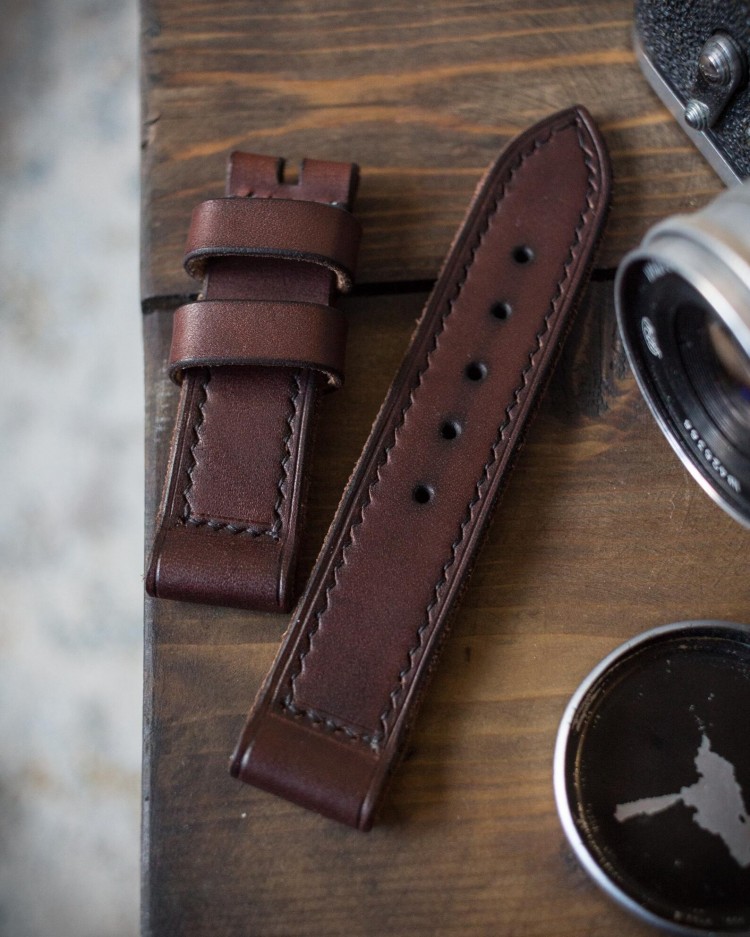 MV041 Vintage Brown Leather Strap with Black Stitching from STRAPSANDBRACELETS